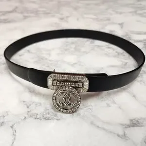 CHANEL | Accessories | Chanel Cc Crystal Logo Leather Belt  display picture 2